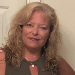 Meet your Posher, Kellie